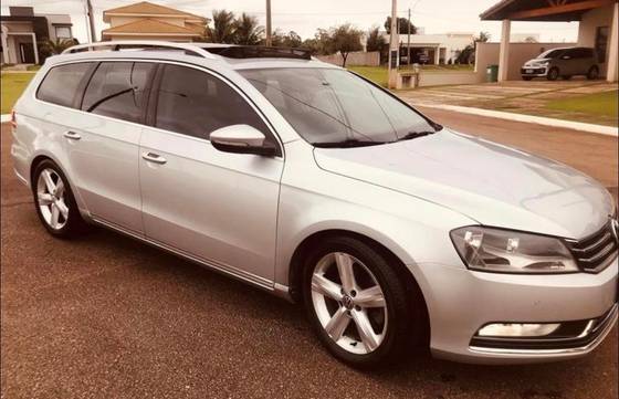 VOLKSWAGEN PASSAT 2.0 FSI COMFORTLINE VARIANT 16V TURBO GASOLINA 4P TIPTRONIC